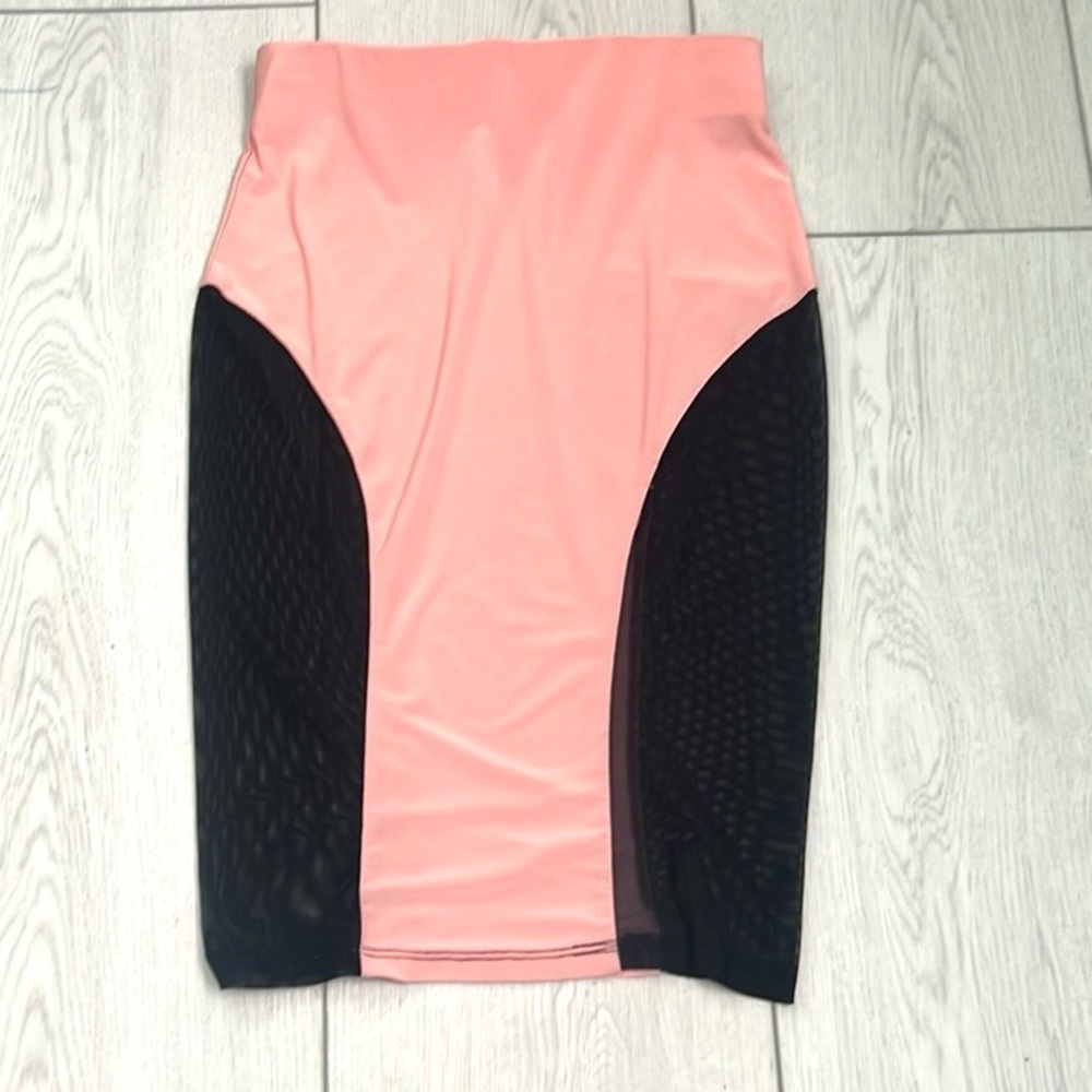 007 Clothing Co,Pink w/Sheer Black Hip & Thigh Panels,Excellent Condition,Size S - Picture 5 of 11
